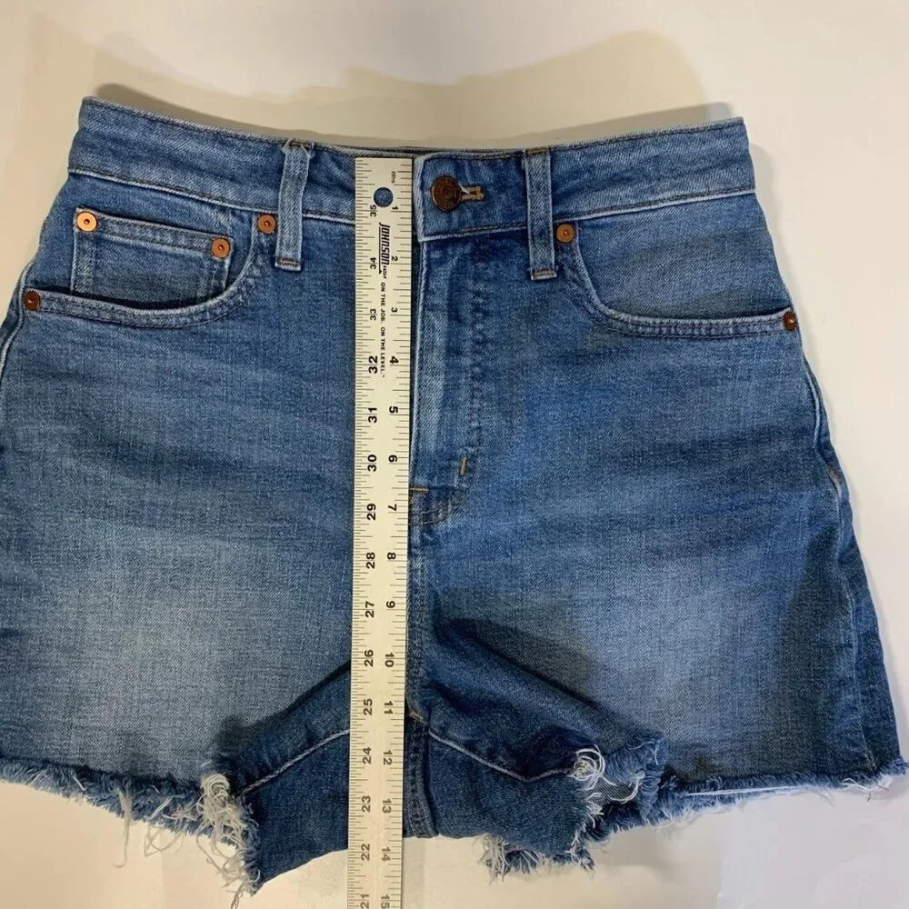 Madewell Women's Curvy High Rise Stretch Denim Cut Off Shorts Size 36 - Picture 13 of 14